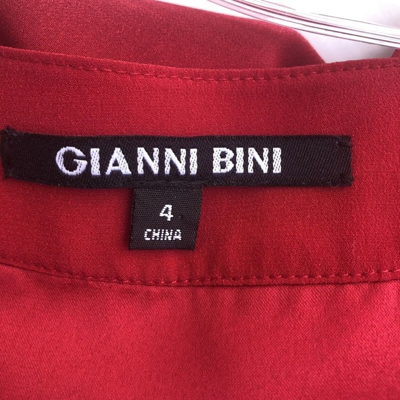 Gianni Bini Women’s Red Dress Sz 4 Fit And Flare With Tie Lined Cap Sleeves EUC - Picture 9 of 10